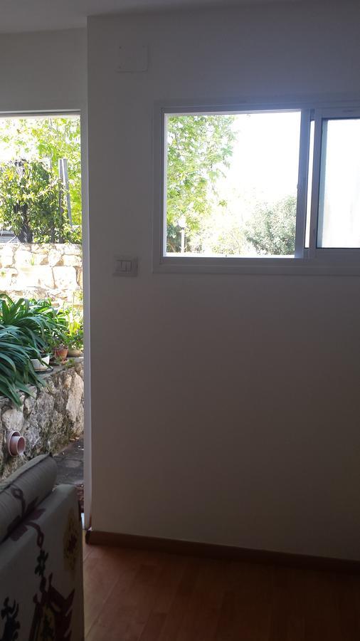 Bed and Breakfast Alona Kefar Weradim Exterior foto